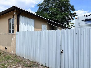 Building Photo - 3131 NW 134th St