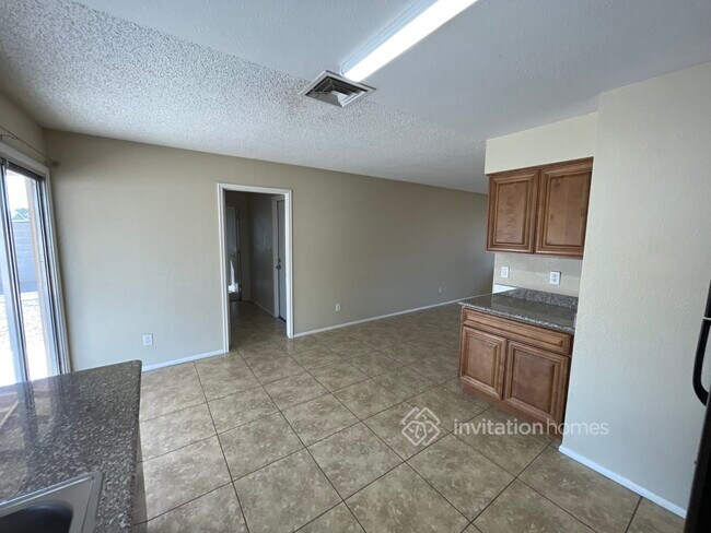 Foto del edificio - 10907 W Heatherbrae Dr