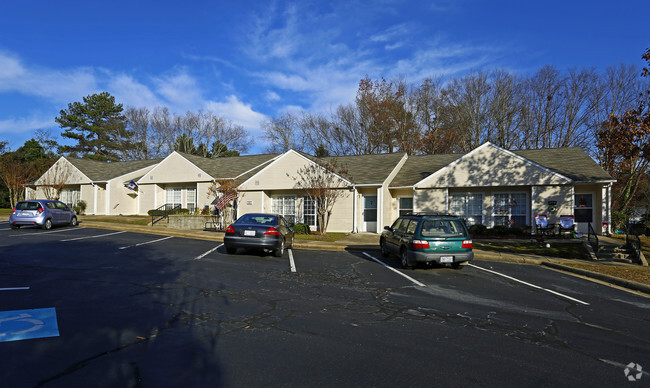 Building Photo - Residences at Haymount