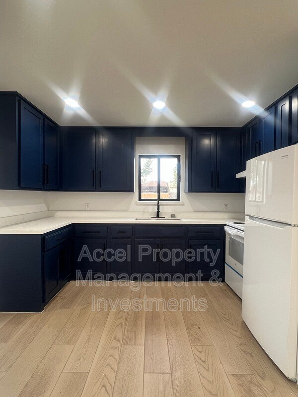 Foto del edificio - 2616 Quince Ave