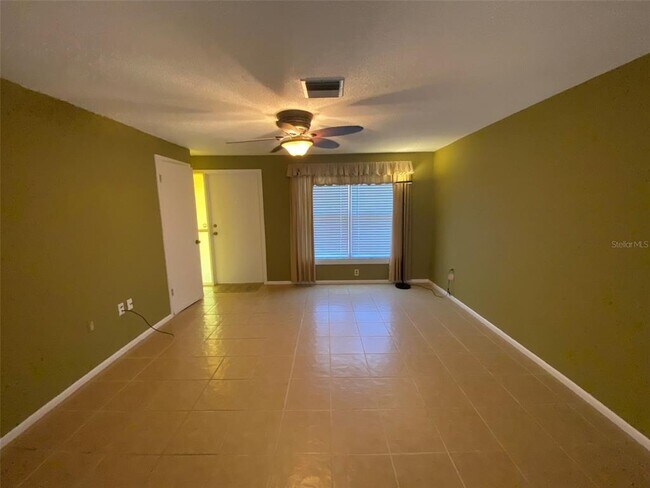 Foto del edificio - 505 Fairview Ave NW