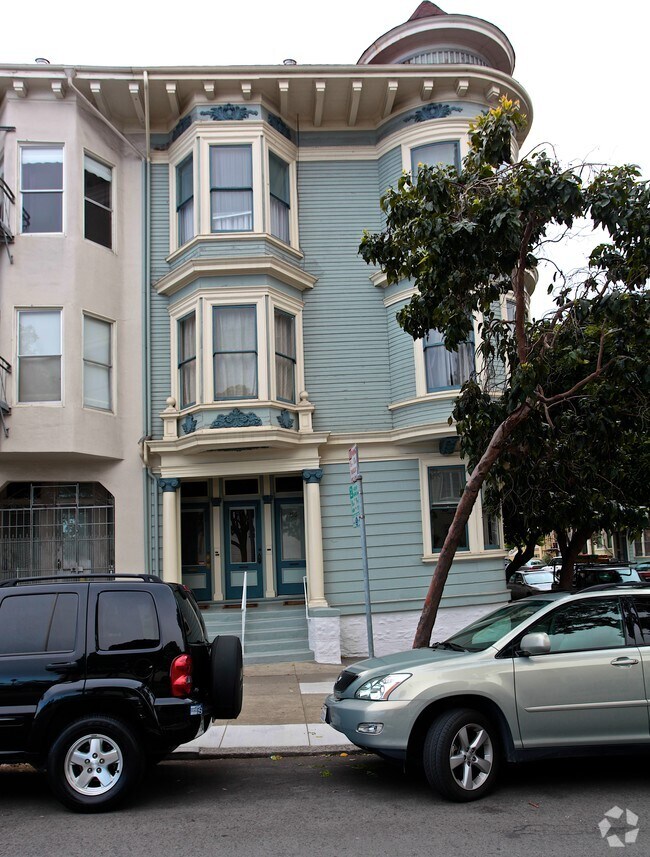 Building Photo - 150-154 Sanchez St