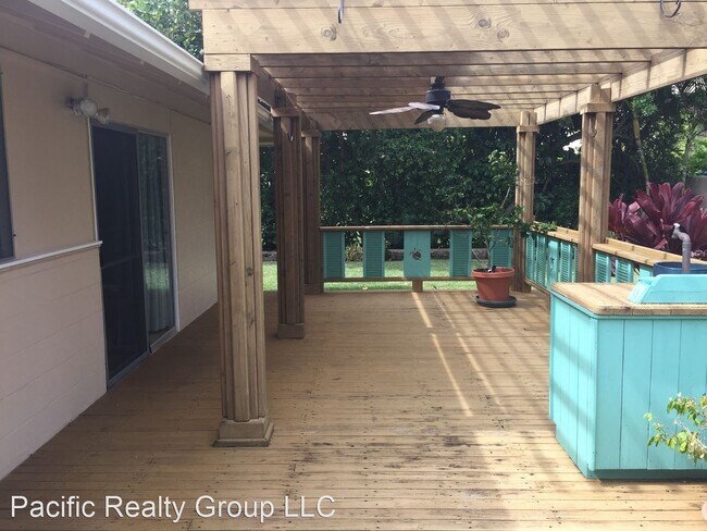 Building Photo - 4 br, 2 bath House - 92 Aikahi Loop