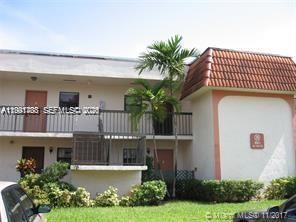 Foto del edificio - 850 NE 209th Terrace