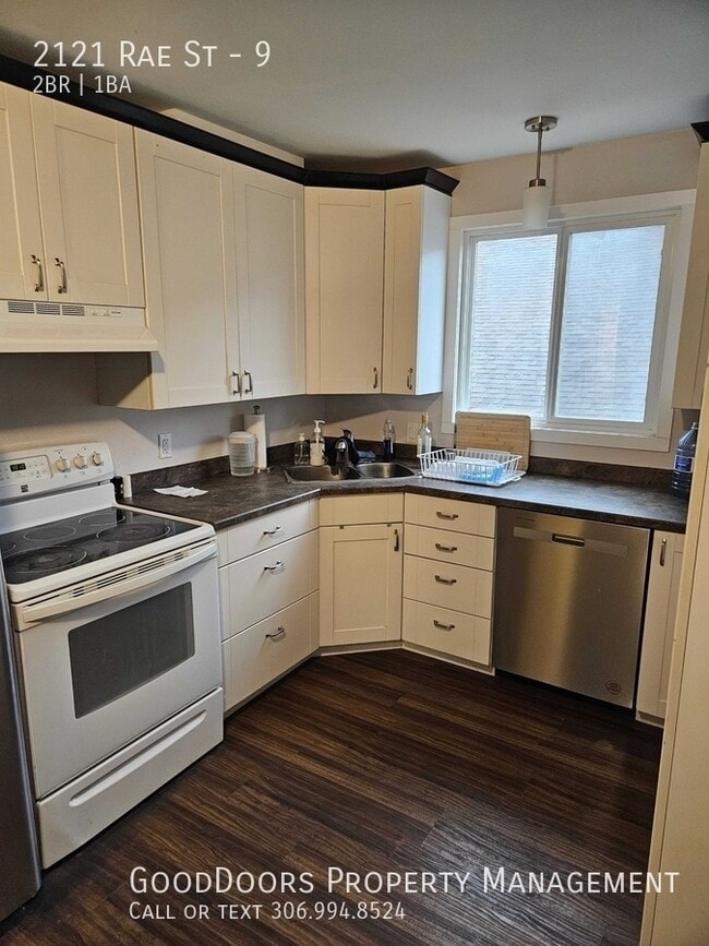 Building Photo - 2121 Rae St