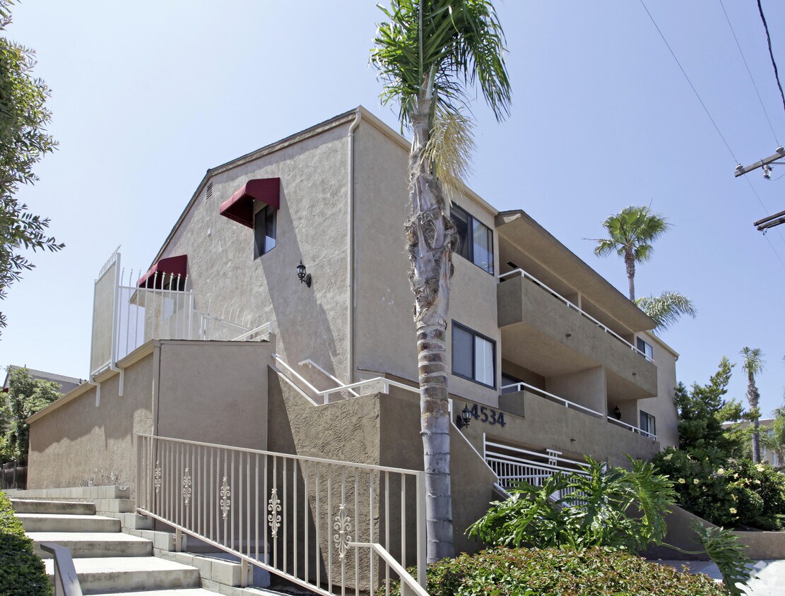 Primary Photo - Glenridge Apartments
