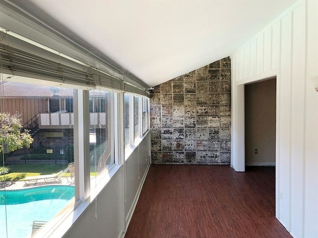 Building Photo - 2574 Marilee Ln