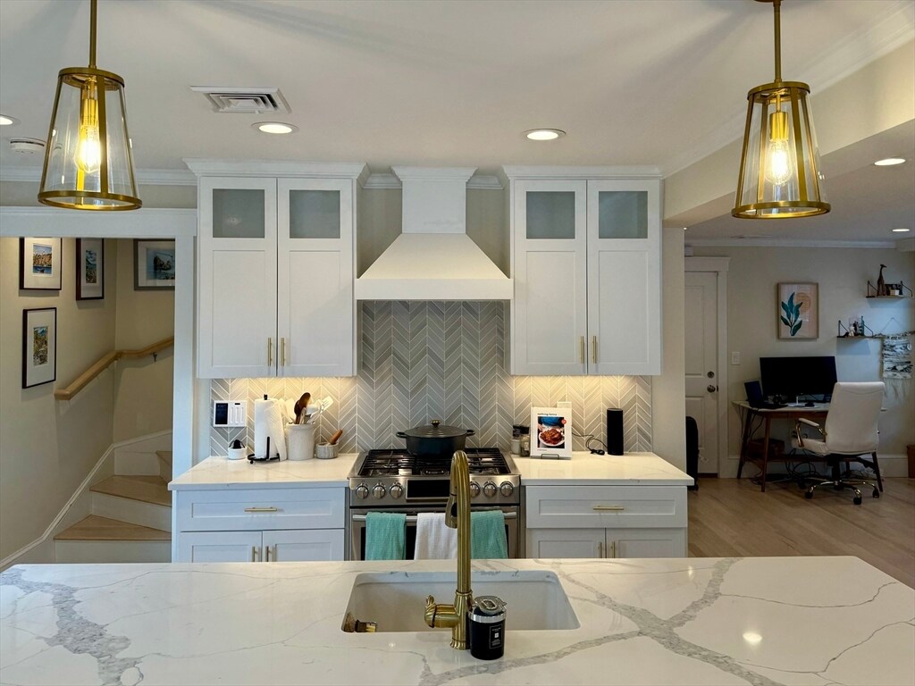 Foto principal - 57 Endicott St