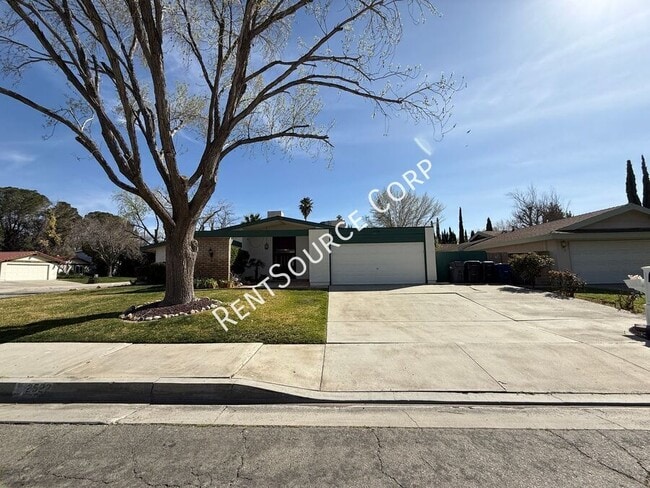 Building Photo - 2522 Marcella St