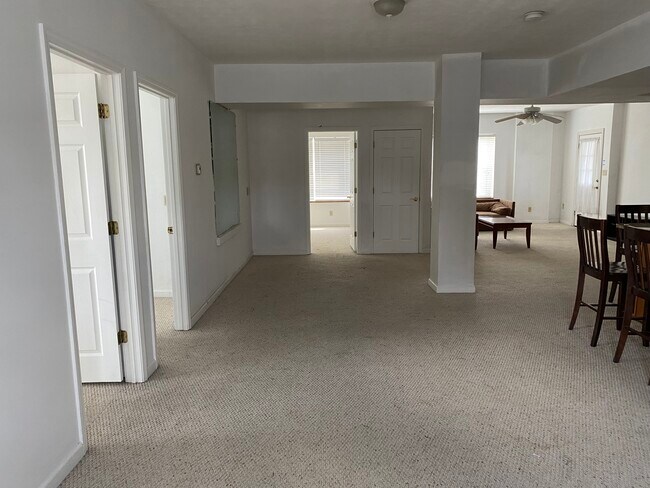 Living area - 569 Melville Ave