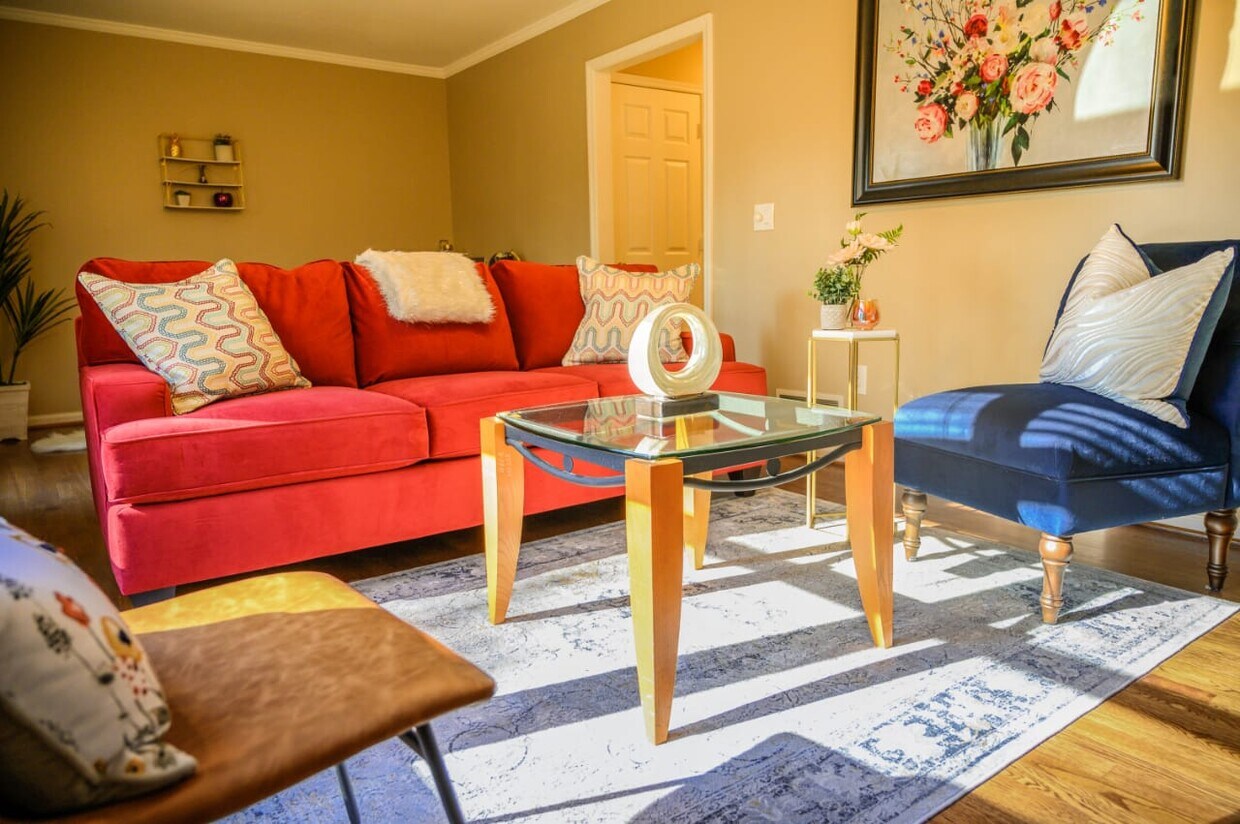 Foto principal - 1914 Cooper Landing Dr SE