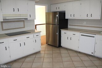 Building Photo - 3606 Barkley Dr