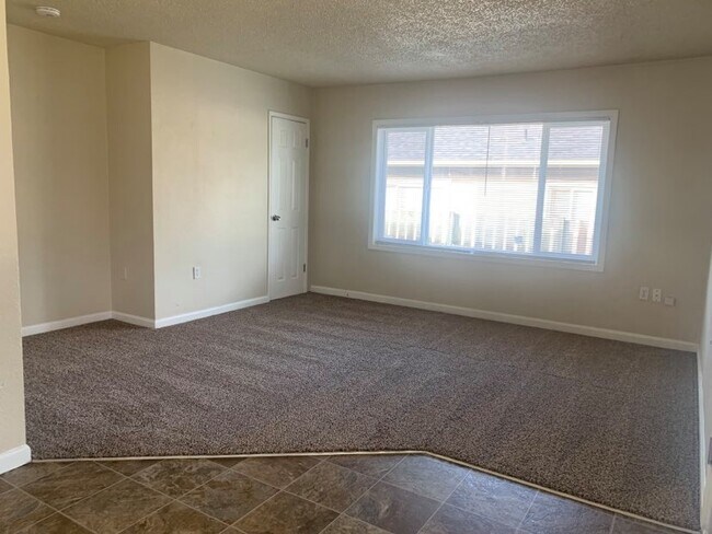 Foto del edificio - 11226 Kline St SW