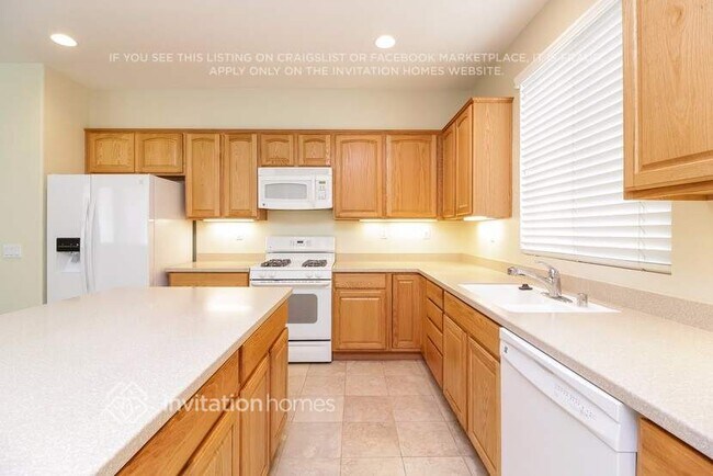 Foto del edificio - 1717 Ropehaven Cir