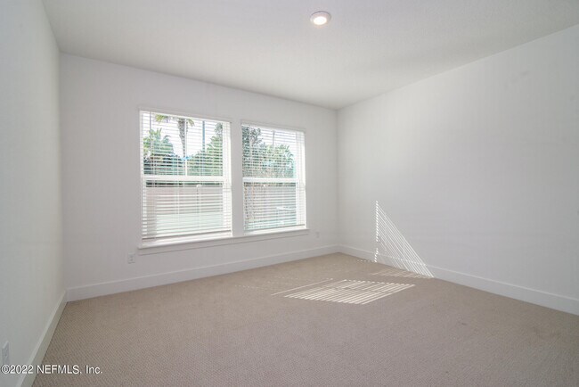 Foto del edificio - 183 Millenia Dr