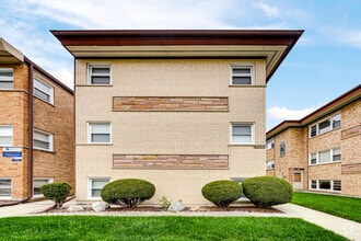 Building Photo - 4920 N Harlem Ave
