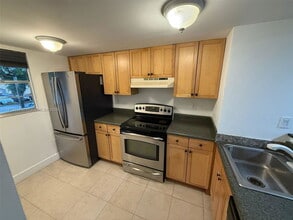 Building Photo - 231 NW 109th Ave