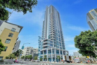 Building Photo - 1262 Kettner Blvd