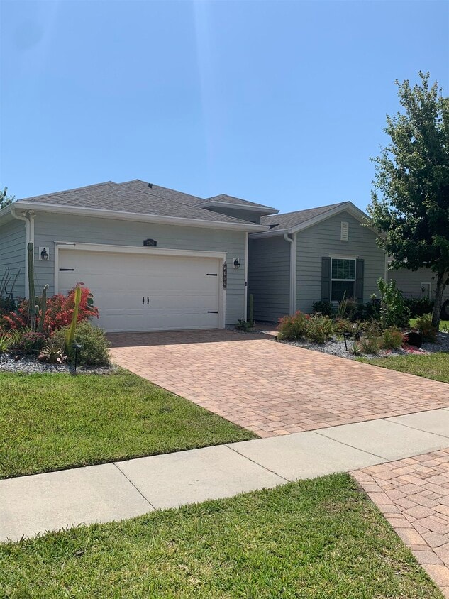 Primary Photo - 2585 Las Calinas Blvd