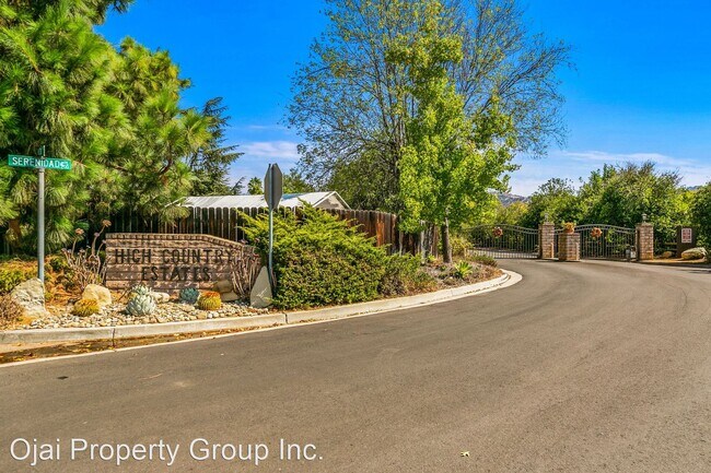 Building Photo - 5 br, 3.5 bath House - 1076 Serenidad Pl