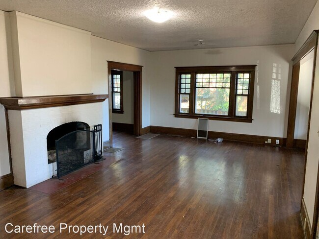 Building Photo - 4 br, 2 bath House - 5465 SW Scholls Ferry...