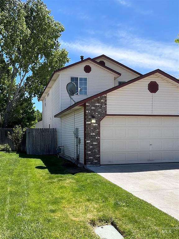 Primary Photo - 1690 Targhee St