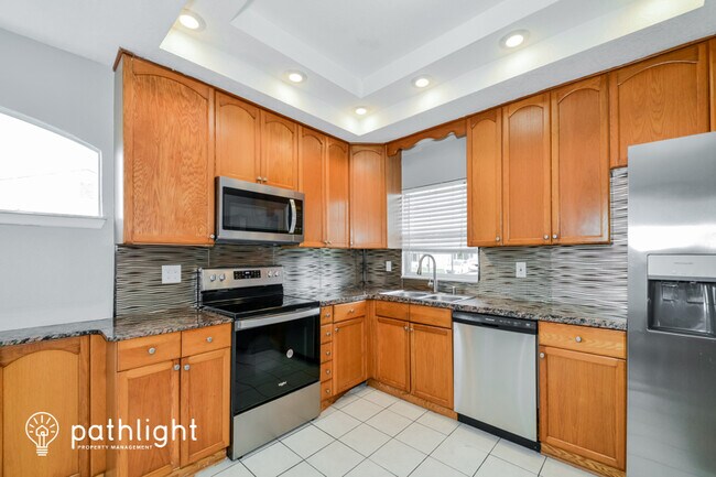 Building Photo - 7543 Lyncrest Street, North Port, FL, 34287