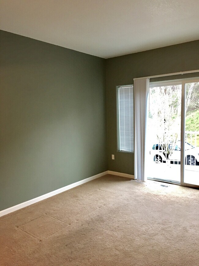 Foto del edificio - Stylish 2br/2.5ba Townhome with garage and AC in great Beaverton location