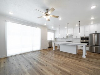Building Photo - 10832 N Gabbro Park