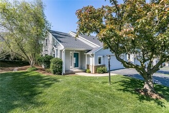 Building Photo - 72 Windward Way