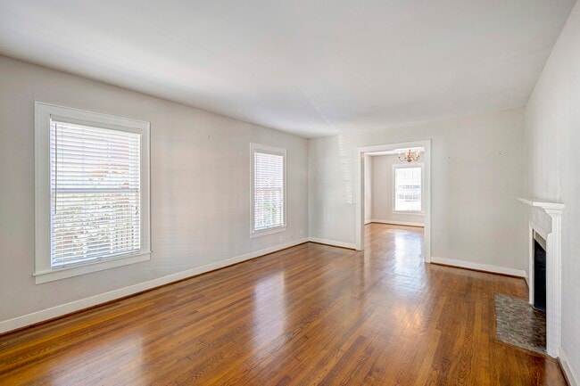 Foto del edificio - 1741 Wroxton Ct