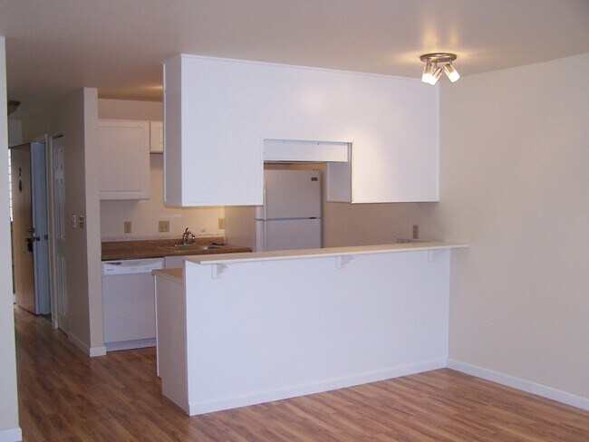 Foto del edificio - 4054 California Ave SW