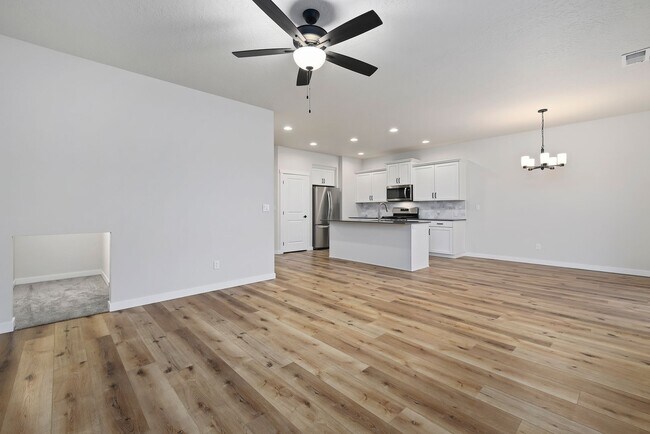 Foto del edificio - Beautiful 4-Bedroom Home in Meridian – Available Now | $2,500/month