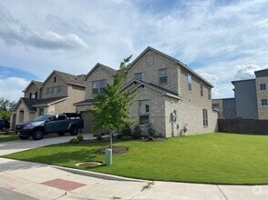 Building Photo - 13902 Ulivo Cove