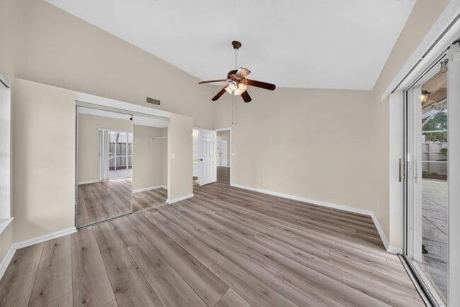 Building Photo - 119 Adobe Cir