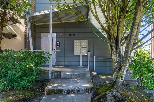 Foto del edificio - 2731 Boylston Ave E