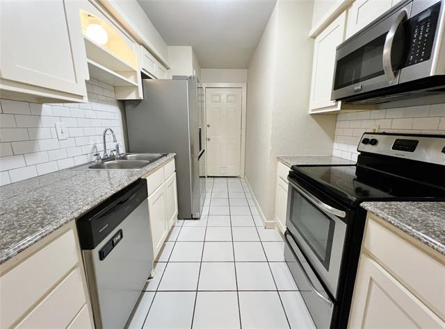 Foto del edificio - 725 Cain Dr