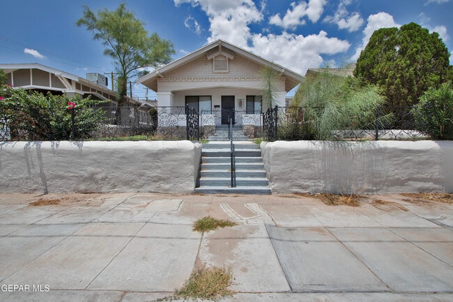 Building Photo - 1703 E Rio Grande Ave