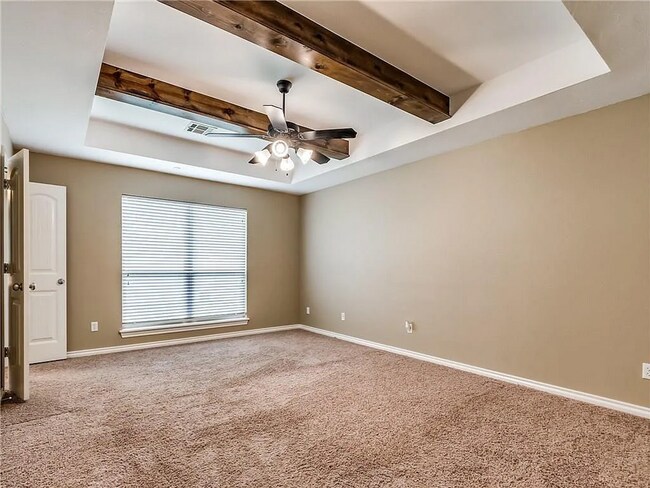 Foto del edificio - Gorgeous 3 bed, 2 bath home in NW OKC/Edmo...