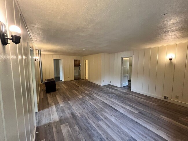 Foto del edificio - North Fork -2 Bedroom Unit