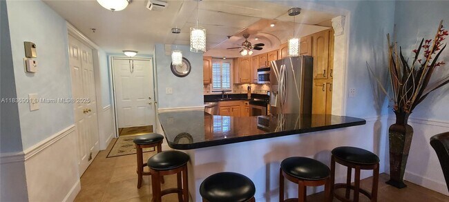 Foto del edificio - 3300 W Rolling Hills Cir