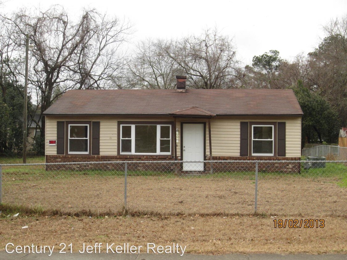 Primary Photo - 3 br, 1 bath House - 2921 Abelia Dr