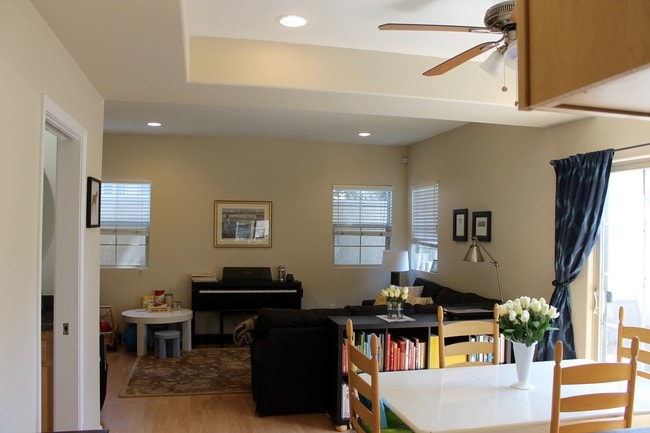 Building Photo - 14556 Evan Way