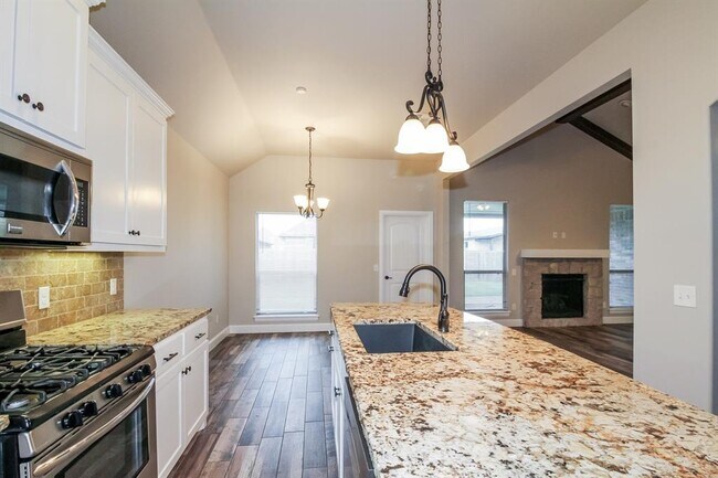 Foto del edificio - 14604 S Hudson Ave