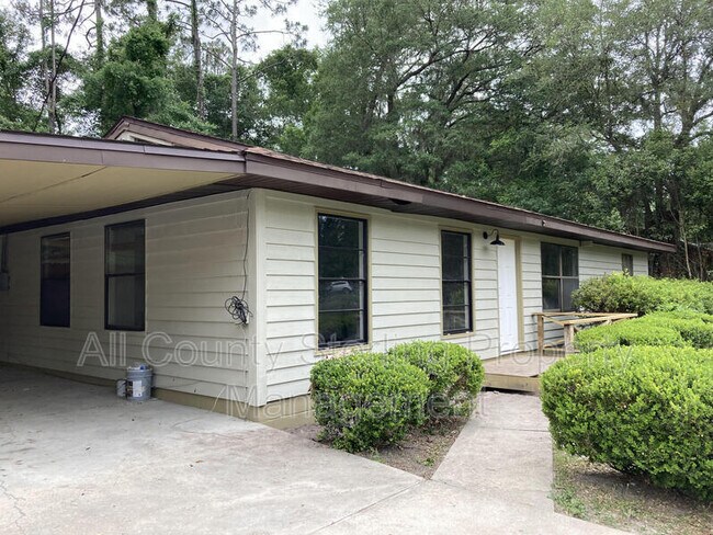 Foto del edificio - 111 Grove Ave