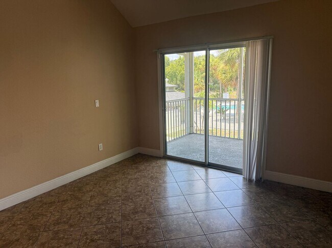 Foto del edificio - 3725 S Lake Orlando Pkwy