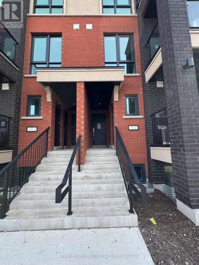 Building Photo - 35 Romilly Ave