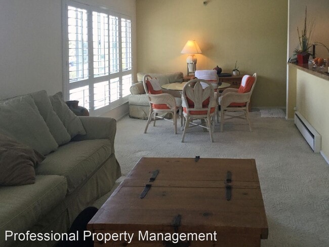Building Photo - 2 br, 2 bath House - 1201 Melville Sq #201