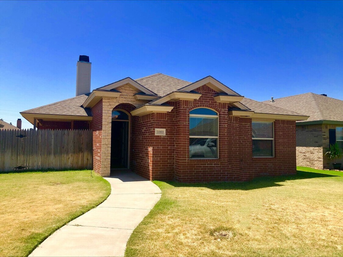 Primary Photo - Beautiful Home In Cooper ISD with Open Con...