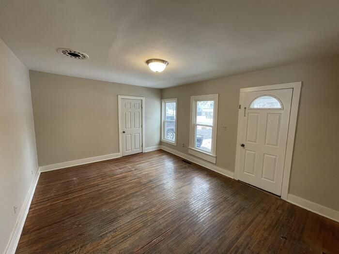 842 Vine St, Beloit, WI 53511 Townhome Rentals in Beloit WI